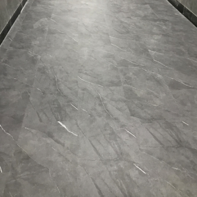 厂家批发免粘胶锁扣PVC SPC LVT地板石塑无甲醛阻燃防潮家用地板图4